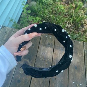 black pearl hand band 🖤🖤